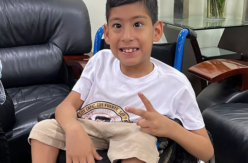 Solidaridad por Diego: Inicia jornada de difusión para costear operación de niño con espina bífida