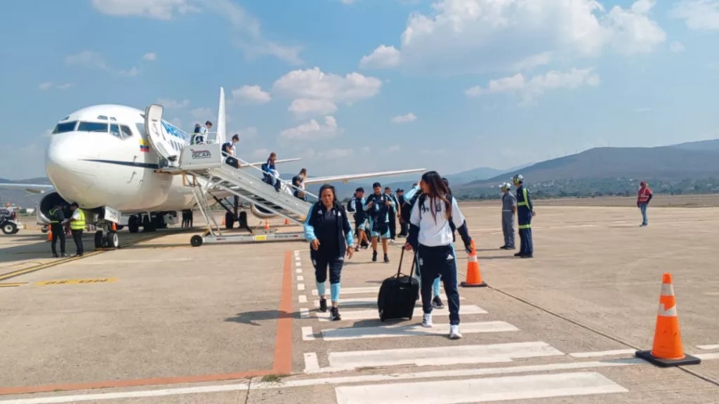 Preparadas para el Metropolitano: Vinotinto femenina y selección de Argentina ya están en Barquisimeto