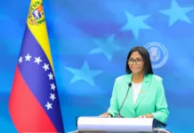 Delcy Rodríguez acerca de los salarios: "Anuncio que el 1 de mayo haremos un incremento"