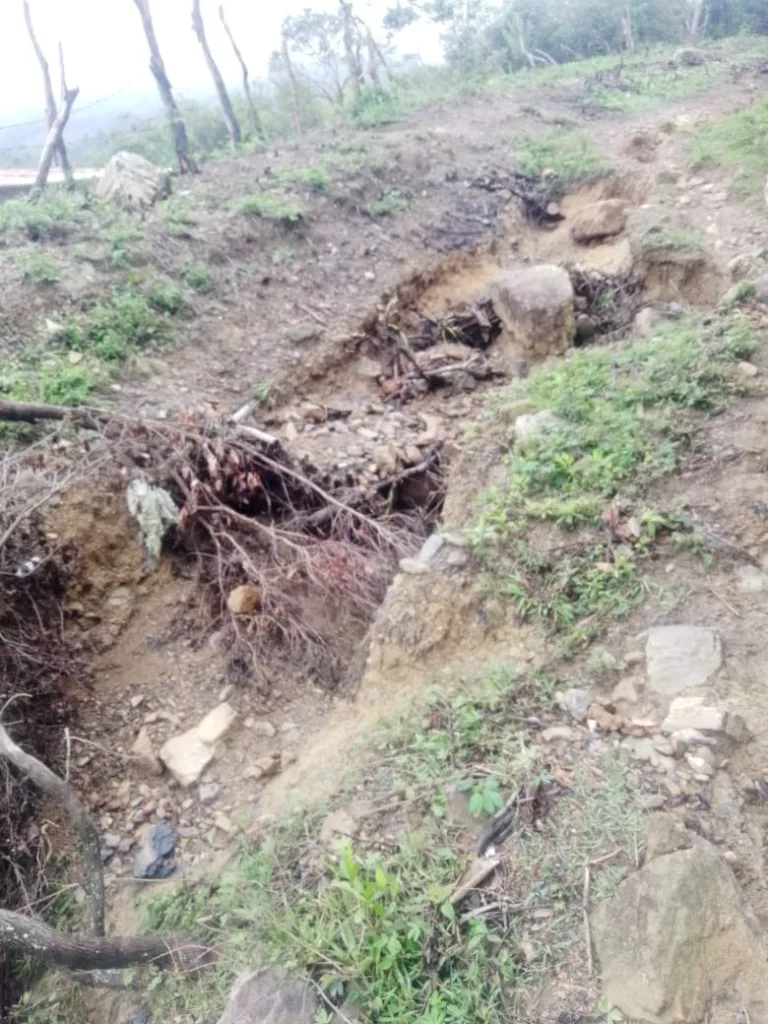 Vías en Hato Arriba, municipio Morán