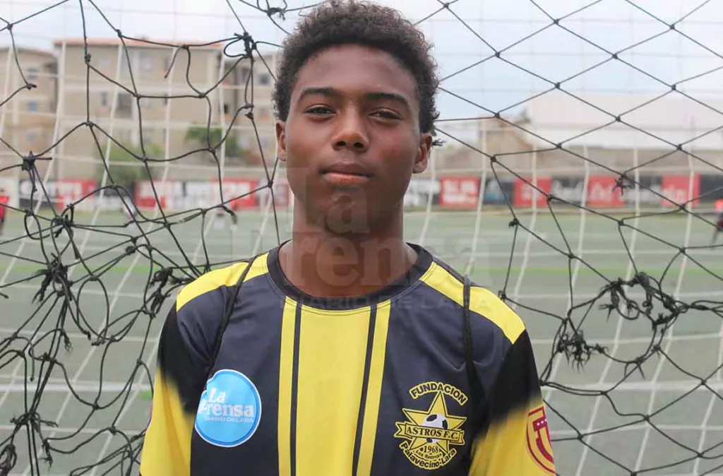 Daniel Carmona - Astros Fc 