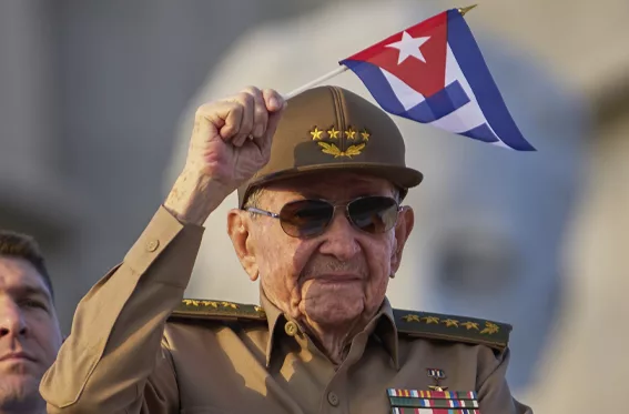 Estados Unidos presenta cargos penales contra el expresidente cubano Raúl Castro