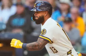 Luis Rengifo produce en grande para Milwaukee