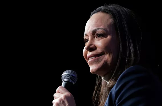 María Corina Machado arribó a Panamá para reunirse con la diáspora y el presidente Mulino
