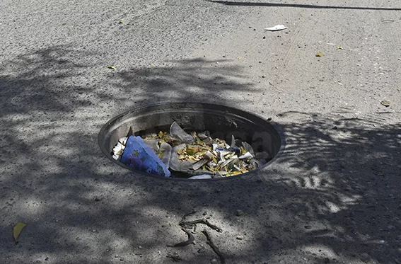 Sustitución de tapas de alcantarillas una tarea pendiente en Barquisimeto