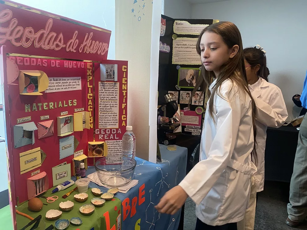 Festival de las Ciencias en Colegio Modesta Bord (CMB)