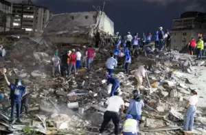 Nueva réplica de magnitud 4.4 sacude La Guaira en medio de emergencia nacional