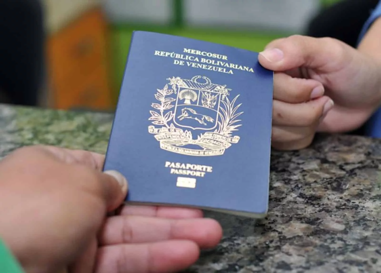Saime da una opción para venezolanos con pasaporte vencido