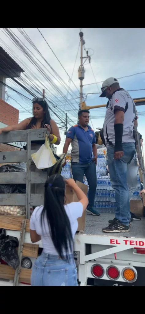 Desde Quibor, Lara, también salieron camiones con ayuda