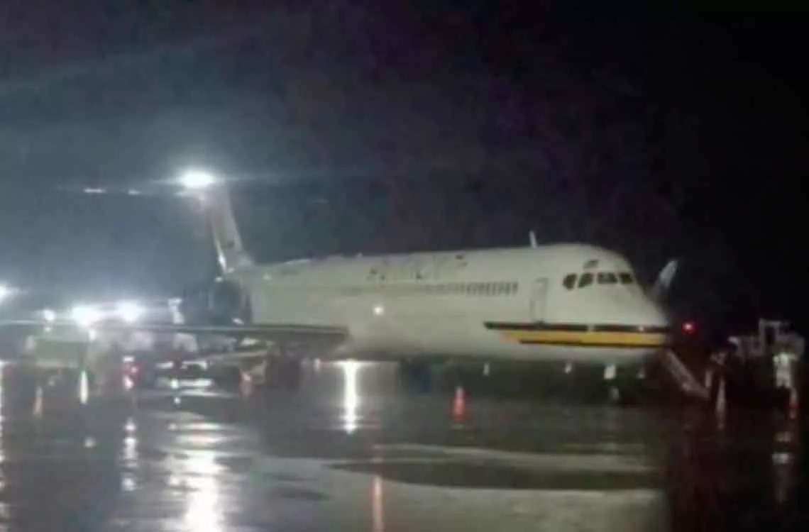 Al menos nueve heridos tras impacto de un rayo en Aeropuerto de Valencia
