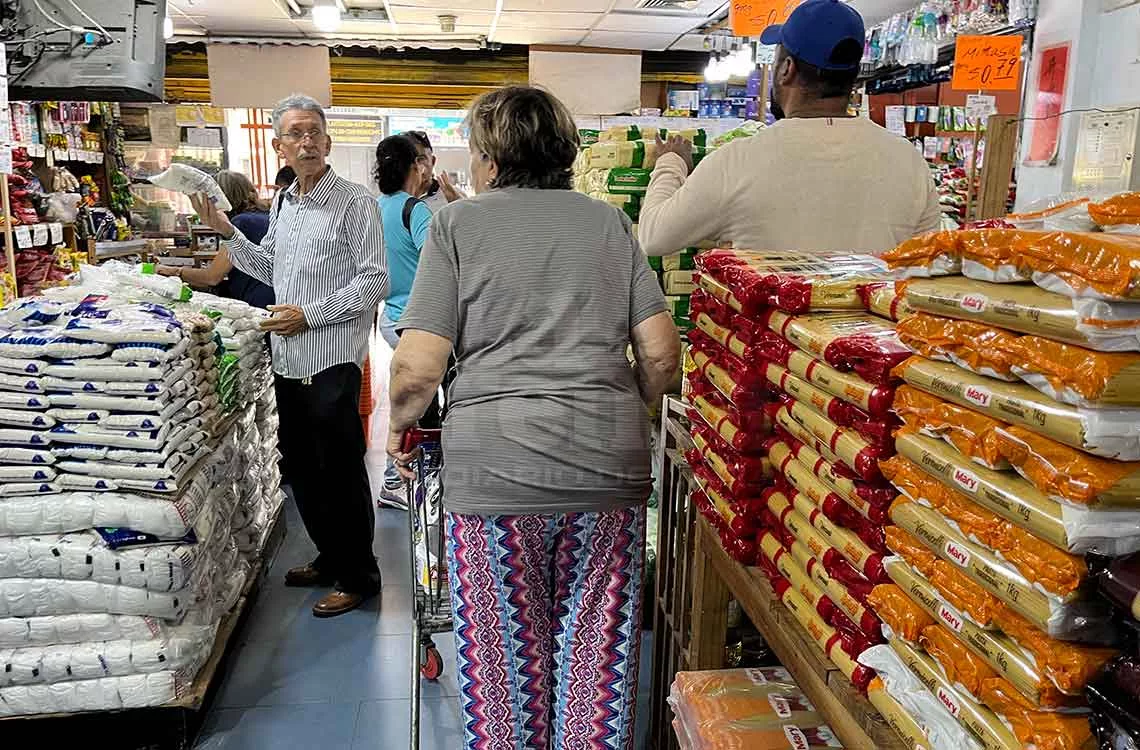 Arroz, granos y arepas lo más consumido en sectores populares