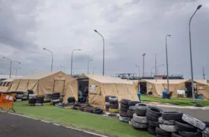 Más de 23.000 personas permanecen en campamentos transitorios tras terremotos