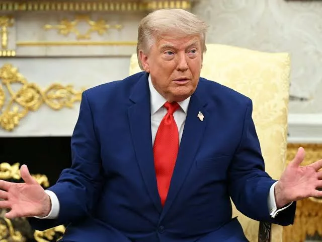 Donald Trump ordena detener ataques contra Irán
