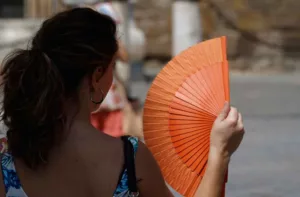 España prevé temperaturas de hasta 44 °C por ola de calor