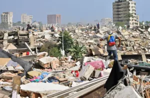 España eleva a 40 la cifra de ciudadanos fallecidos por los terremotos en Venezuela