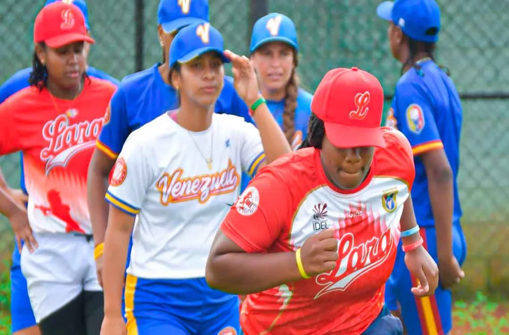 Femeninas besibol 2
