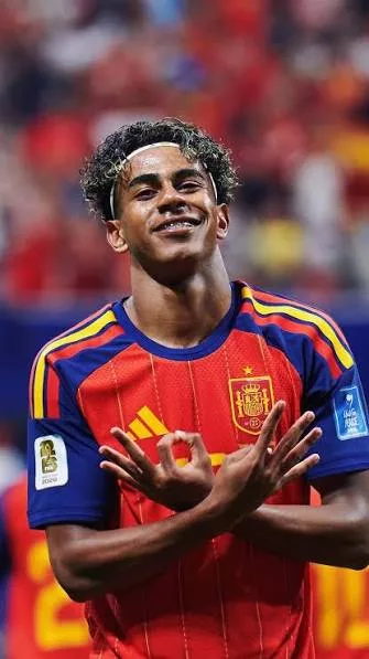 La Roja 2 2