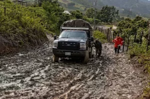 Lluvias continuas dejan incomunicadas zonas rurales de Morán y Urdaneta