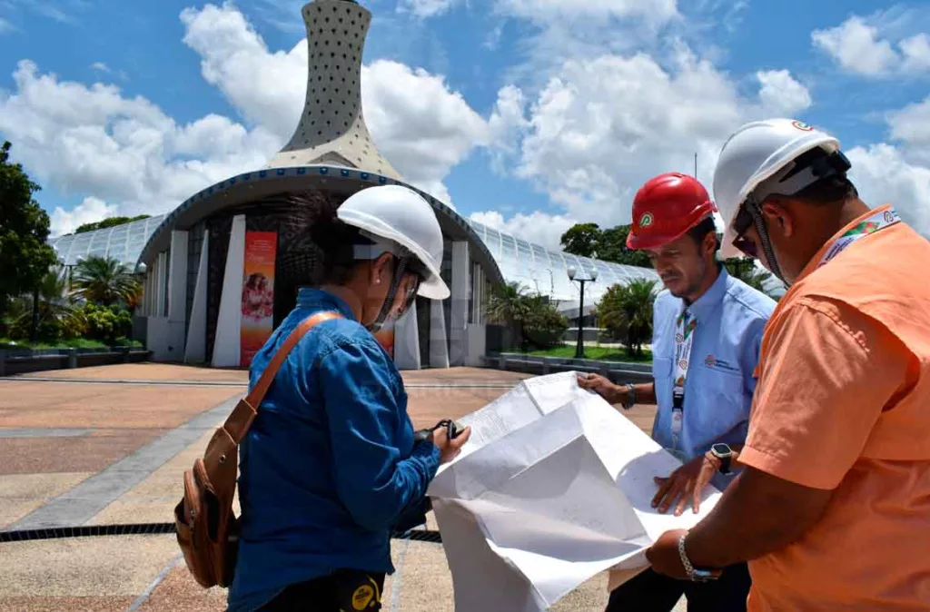 Monseñor: Recurrimos al sector privado para no dejar caer la Catedral