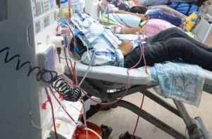 Sin diálisis completa: El drama que viven más 940 pacientes en Lara