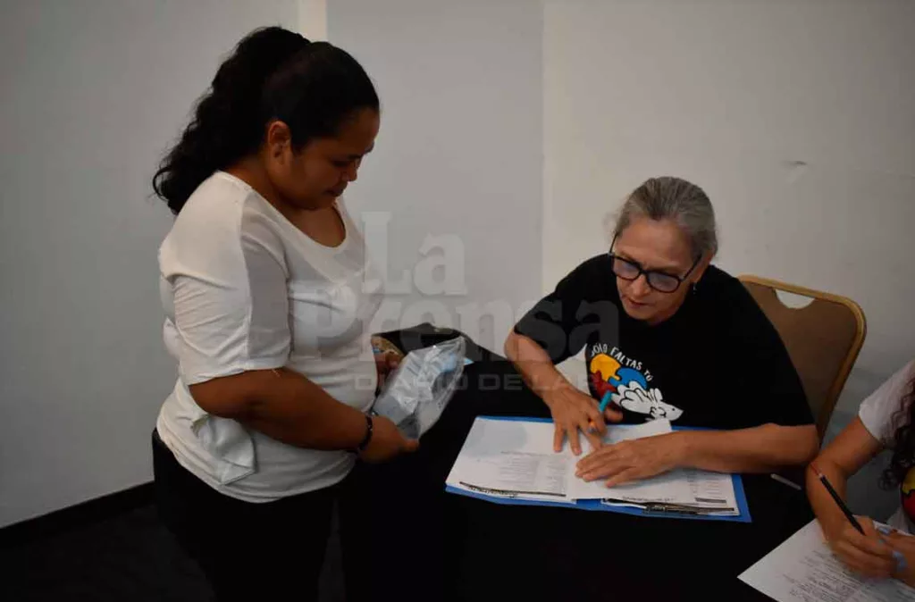 Fundación “Sólo Faltas Tú” entrega medicamentos para niños con TEA