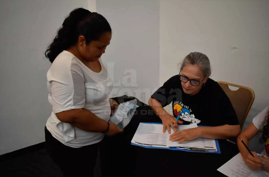 Fundación “Sólo Faltas Tú” entrega medicamentos para niños con TEA
