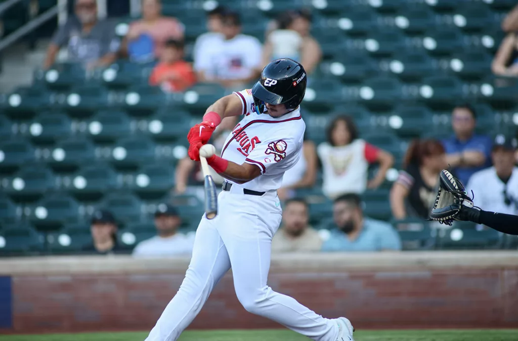El venezolano Ethan Salas arranca con buen pie su paso por Triple A