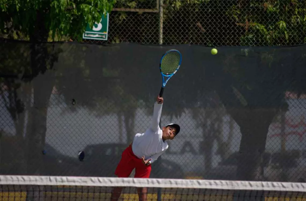 Tenis 1