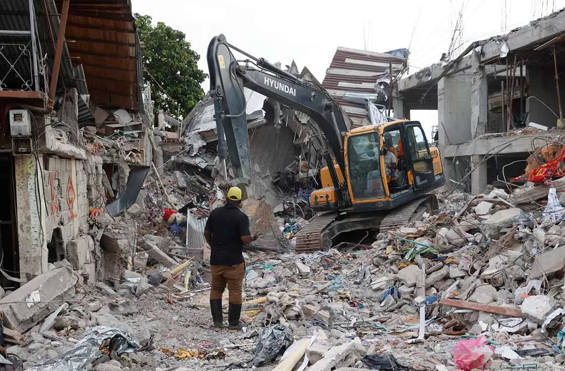 Sube a 265 la cifra de muertos en el terremoto de Colombia