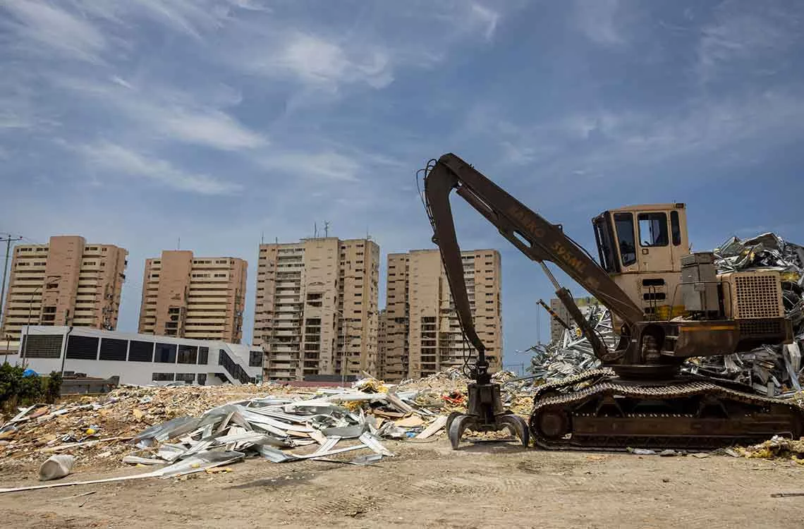 Economistas: Venezuela requiere de financiamiento masivo tras doble terremoto