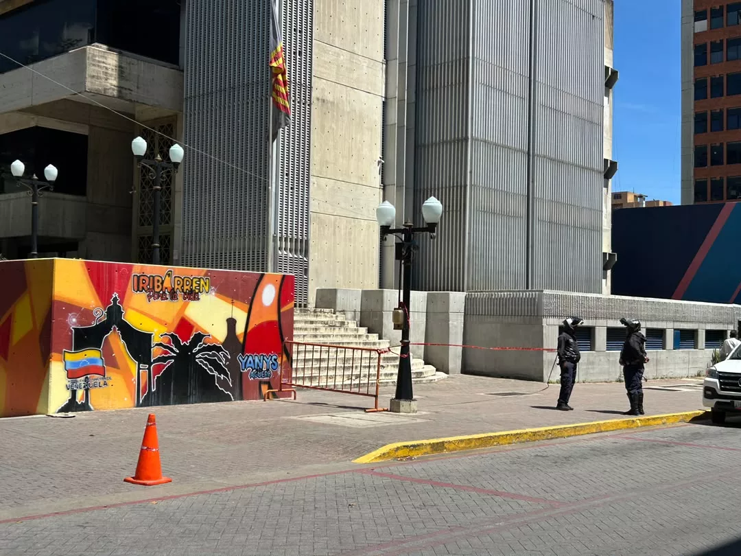 Evacúan edificios en el centro de Barquisimeto tras terremoto en Colombia que se sintió en varias zonas de Venezuela