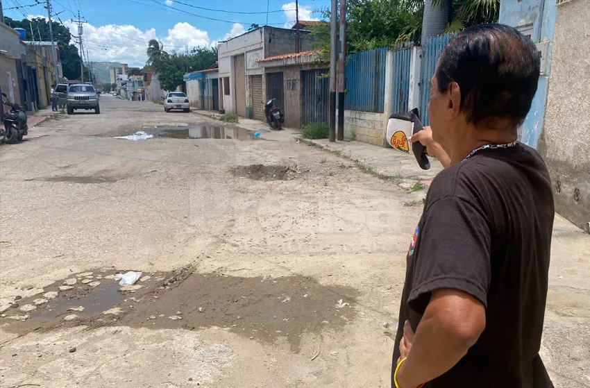 Deterioro vial afecta la vida de los habitantes de Caja de Agua