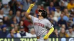 Gabriel Moreno empata su registro personal de jonrones en la MLB
