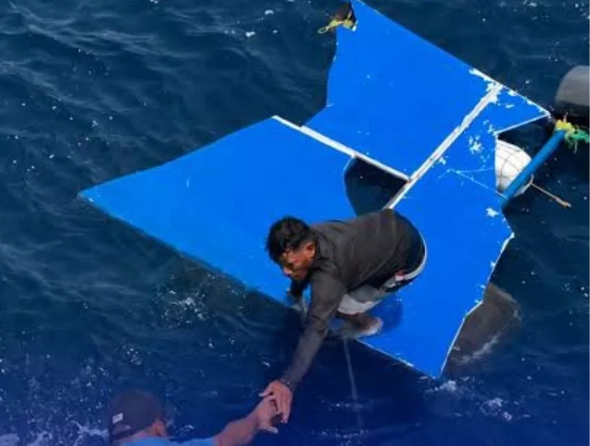Rescatan con vida a pescador tras sobrevivir cinco días a la deriva en costas de Higuerote