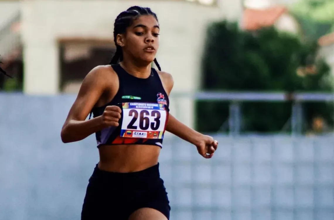 Atleta de 16 años rompe marca histórica en el atletismo venezolano e ingresa al top mundial