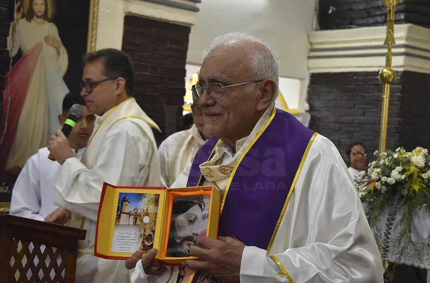 Cardenal Baltazar Porras, visitó Los Rastrojos, en el municipio Palavecino, este domingo 20 de septiembre