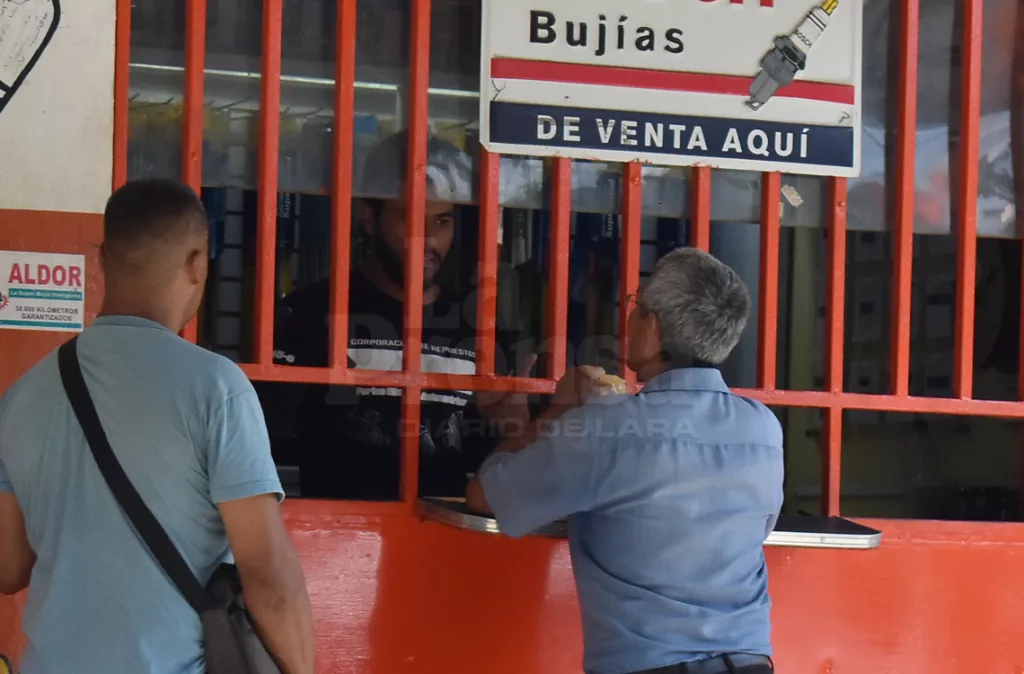 Falsificación de repuestos y mercado informal amenazan el parque automotor venezolano