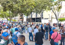 Trabajadores protestaron en Caracas para exigir salarios y pensiones dignas
