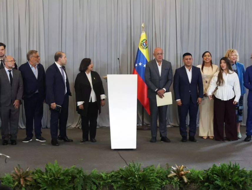 Cierra el segundo ciclo de diálogo entre la AN de 2015 y la de 2025