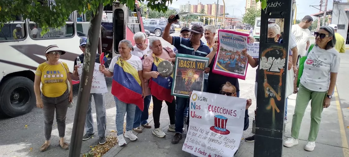 Comunidades al oeste de Barquisimeto protestan por continuos cortes de electrcidad