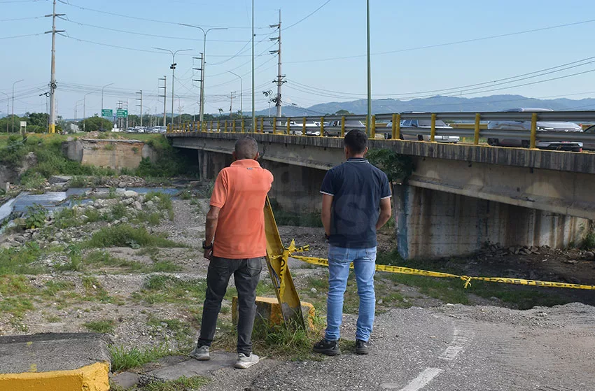 Vecinos exigen respuesta por trabajos de recuperación del puente de Yacural