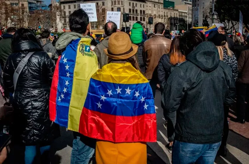 Afganos y venezolanos encabezan las solicitudes de asilo en la Unión Europea