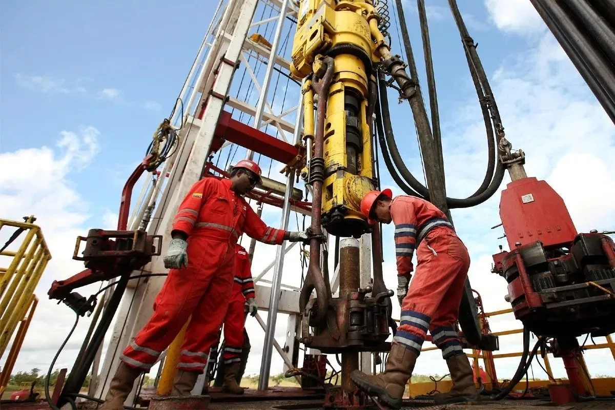 OPEP: Venezuela reportó una producción petrolera de 1,2 millones de barriles diarios en agosto