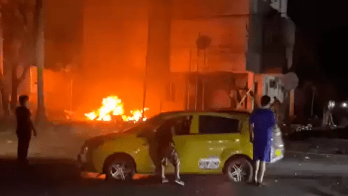 Un muerto y 11 heridos tras la explosión de un coche bomba en Colombia