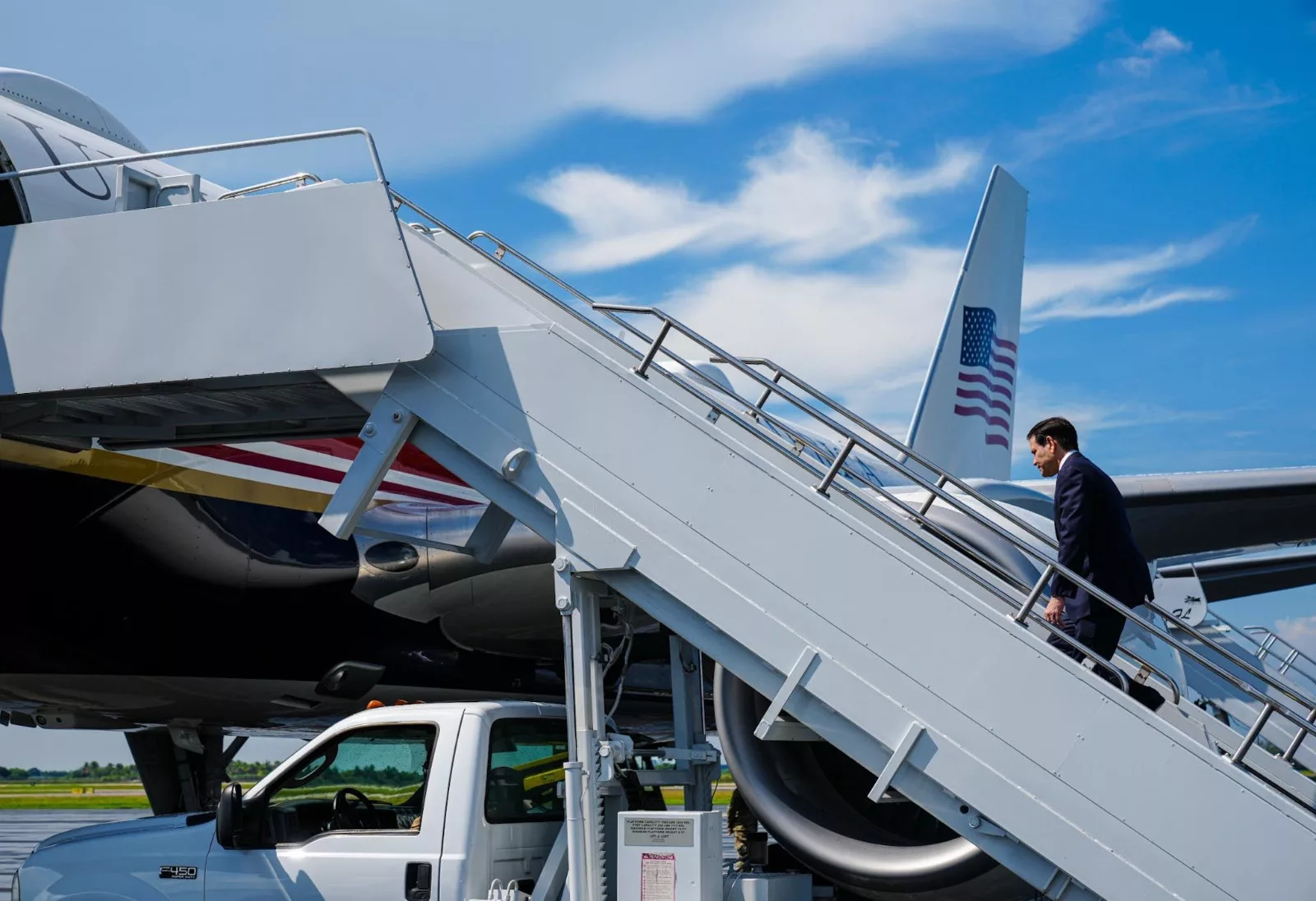 Marco Rubio asegura que acuerdo petrolero será beneficioso para los venezolanos