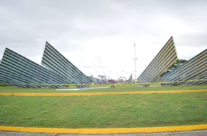 Alcaldía de Iribarren en conversaciones con el IPC para mejoras al monumento al sol naciente