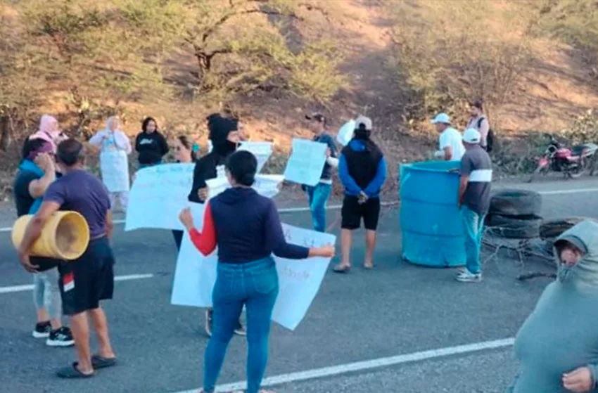 Comunidad de Pozo Guapo protesta tras cumplir 12 años sin servicio de agua