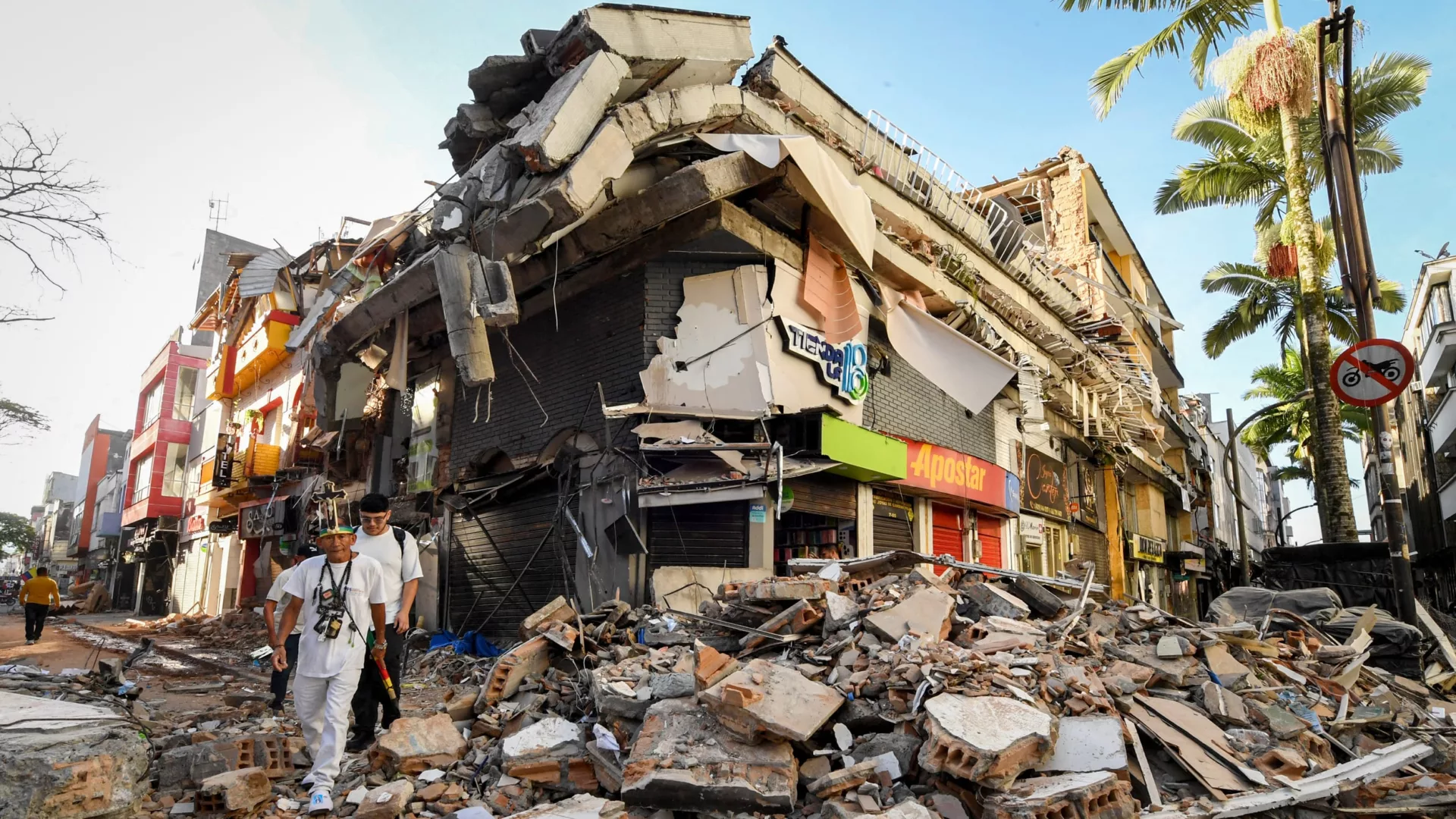 Daños por terremoto en Colombia son por el orden de los 14 mil millones de dólares