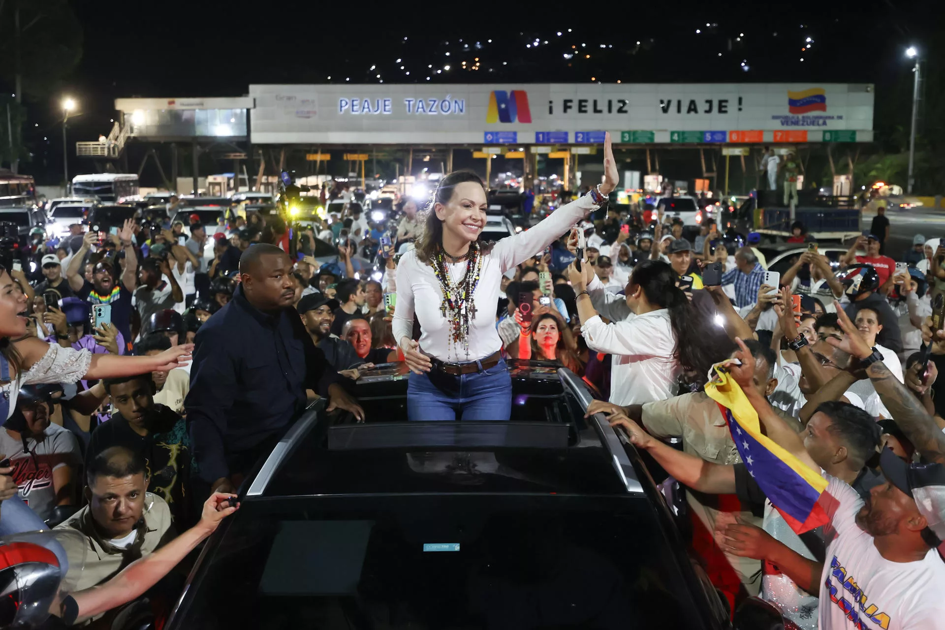 Retorno de Machado cambia el tablero político del país