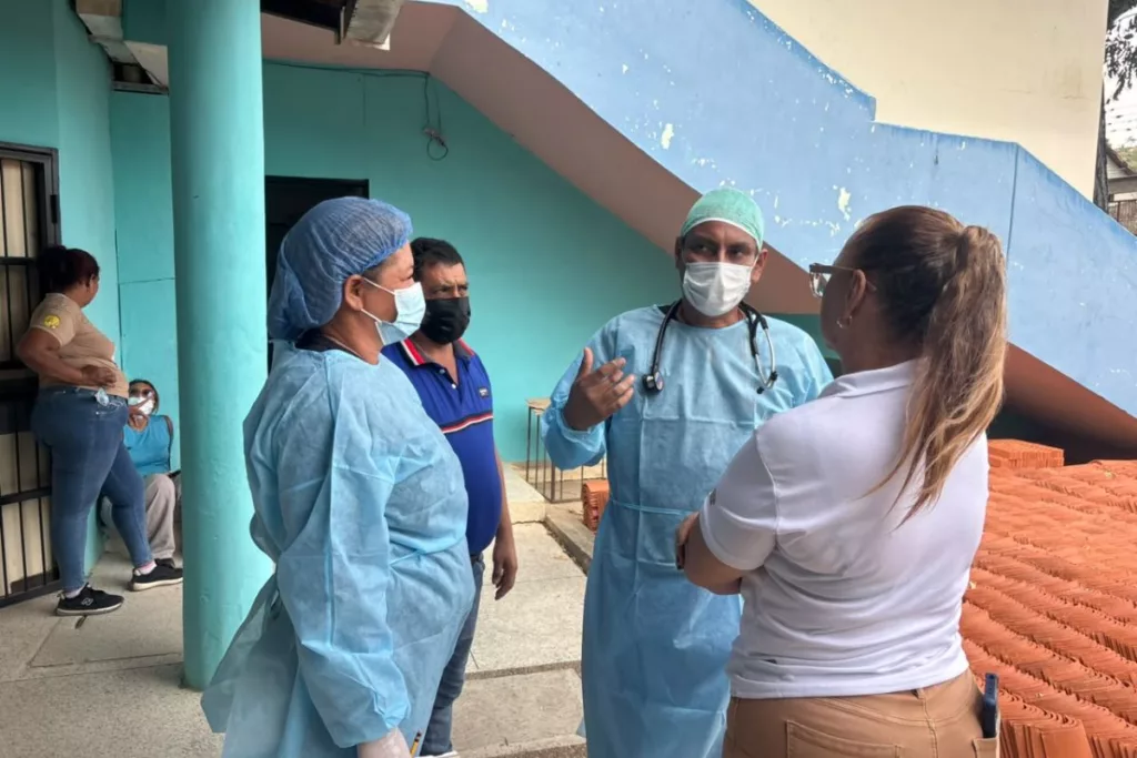 Autoridades despliegan operativo de emergencia tras cuarto caso de intoxicación escolar en el municipio Urdaneta